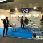 Stand de présentation Axis de prototypage rapide à un salon professionnel